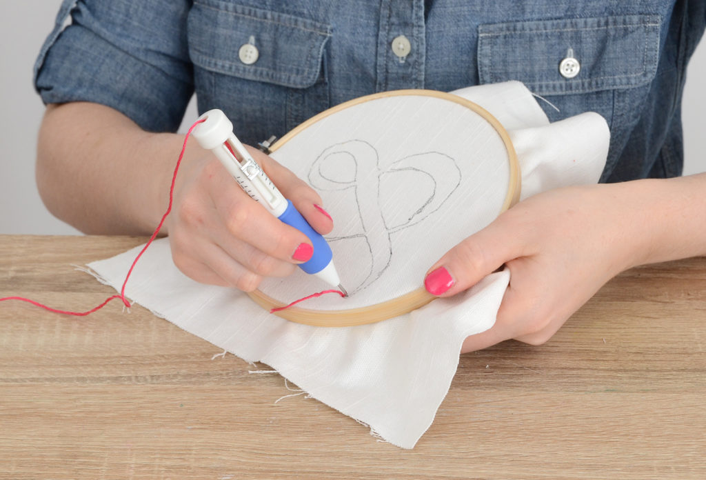 Learn How To Use Punch Needle Embroidery To Make Diy Art