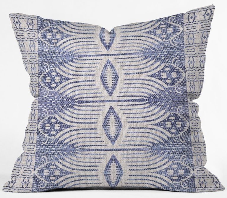 30 Under $30: An Outdoor Pillow Shopping Guide - Curbly