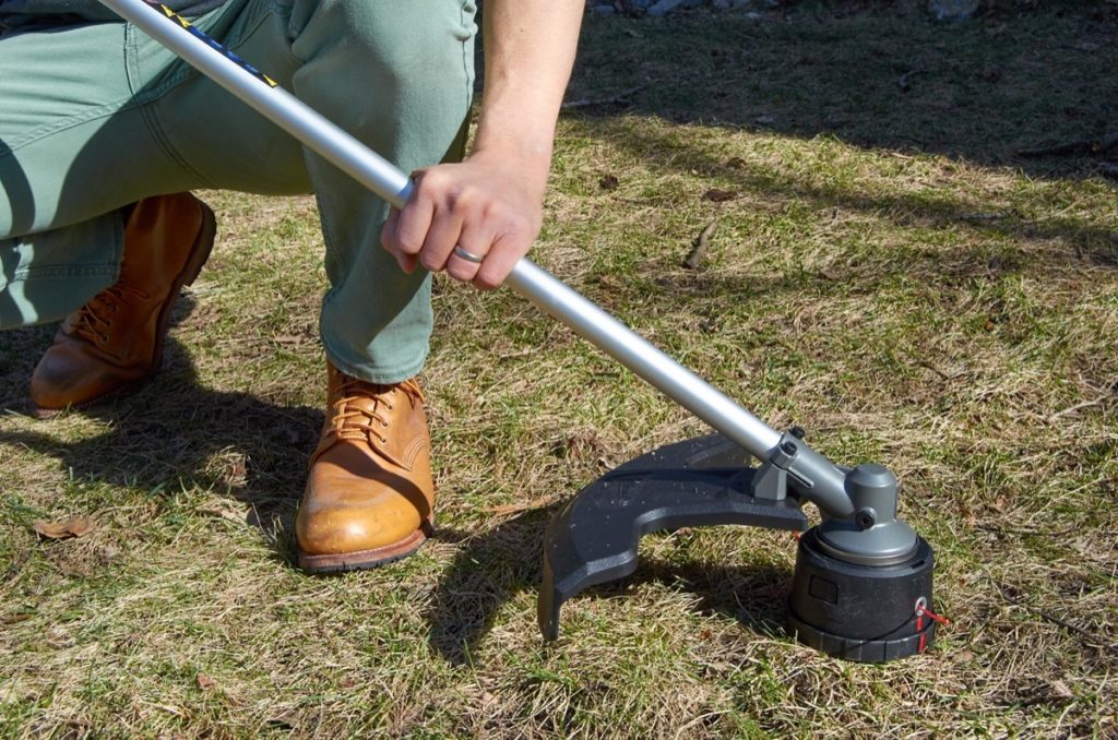 Doing My Spring Yard Care Like a Superhero (and you can too) - Curbly