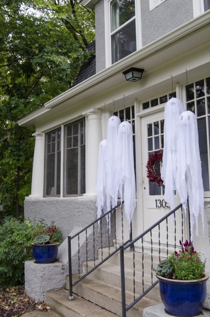 Outdoor Halloween Decor | Hanging, Haunting Ghosts that Glow!