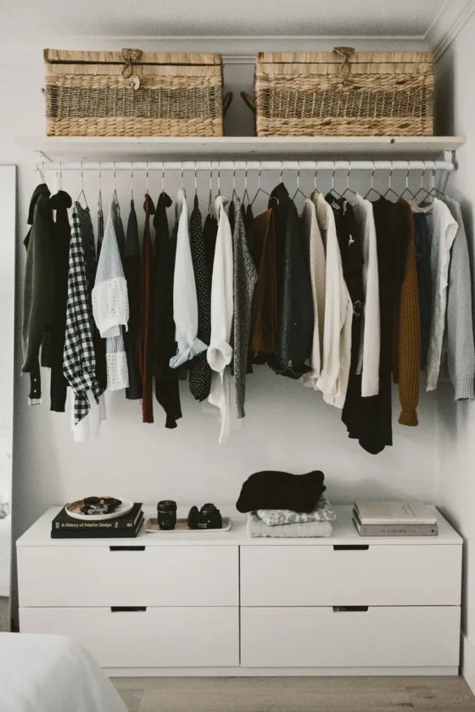 DIY open closet using a dresser from Alicia Fashionista. 