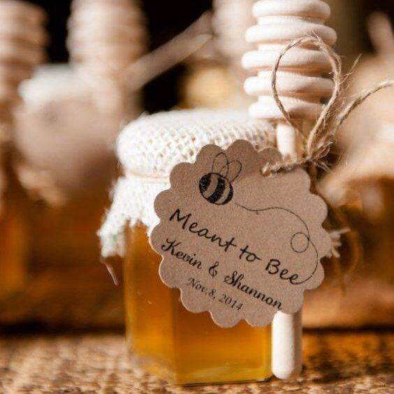 21 Wedding Favors Your Guests Will Actually Use